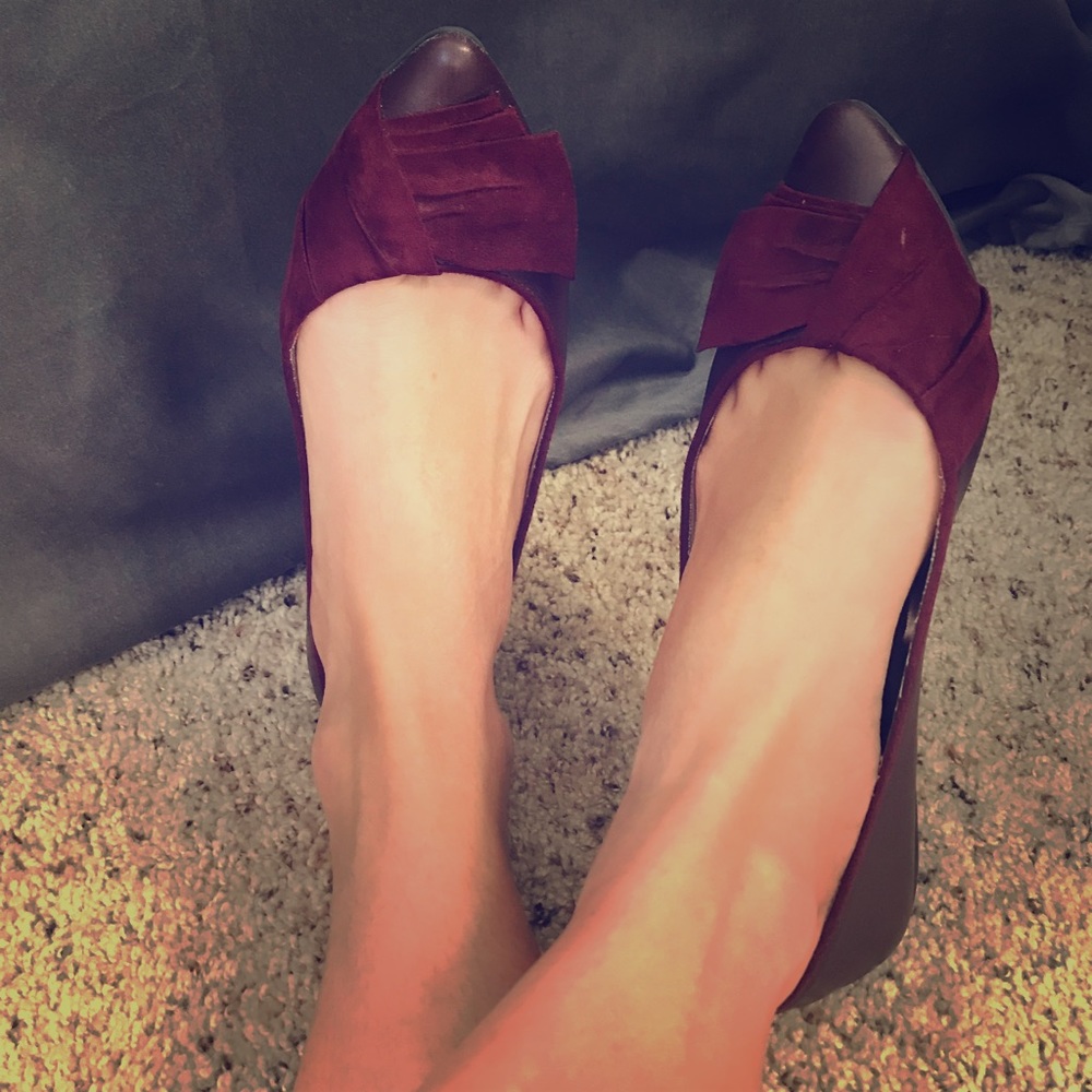Express- Burgundy flats with a slight point toe